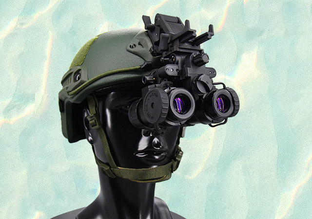 أهمية جهاز الرؤية الليلية المنظار PVS-31 ليلاً