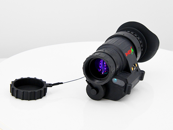 منظار للرؤية الليلية VA- PVS-14
